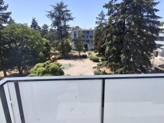 Location Appartement à ST SIMEON DE BRESSIEUX