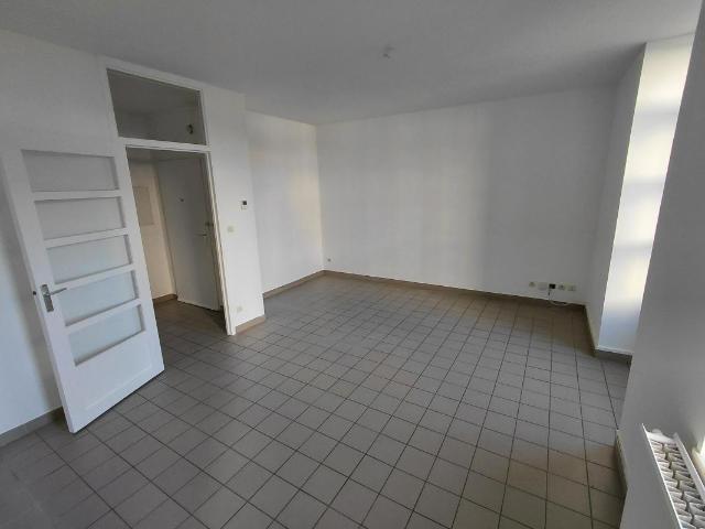 Location Appartement à ST SIMEON DE BRESSIEUX