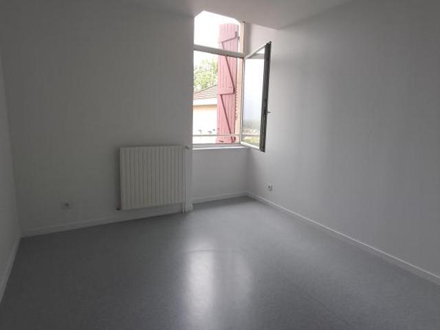 Location Appartement à TULLINS