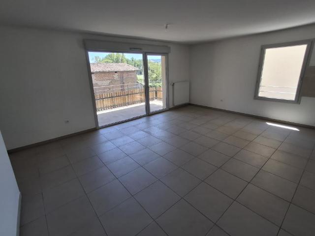 Location Appartement à VILLAGES DU LAC DE PALADRU