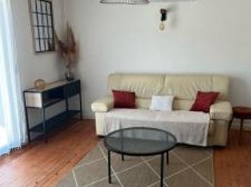 location appartement abzac 3 pièces 62 m2 gironde 33230 785 € / mois