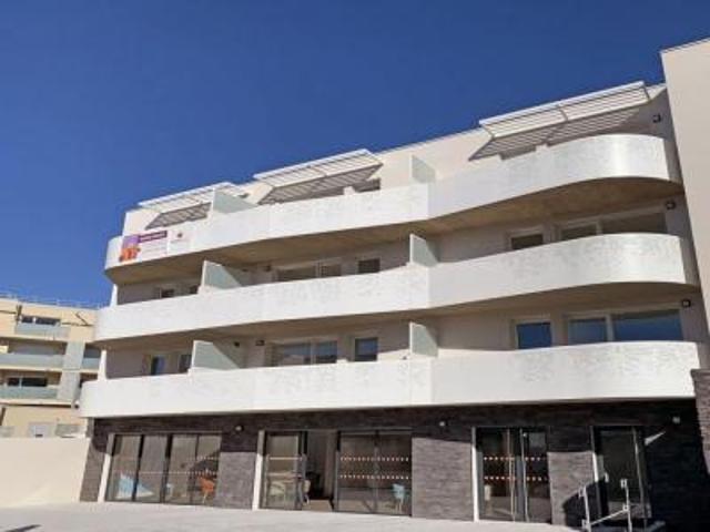 location appartement agde 2 pièces 41 m2 herault 34300 943 € / mois