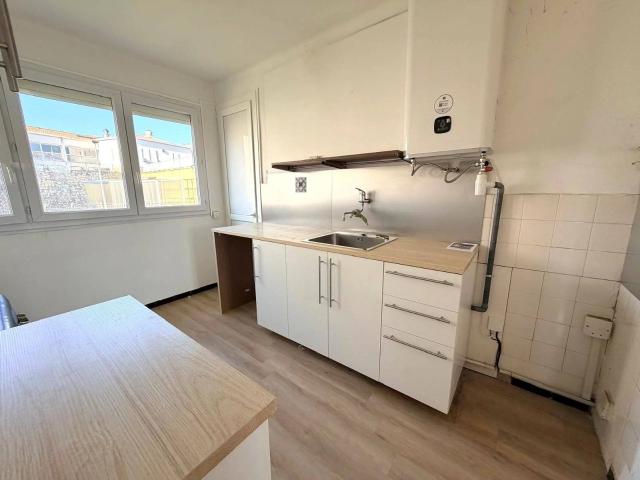 Location appartement Aix en Provence, 3 pièces, 2 chambres, 72.85 m², 1009 € / Mois Charges comprises