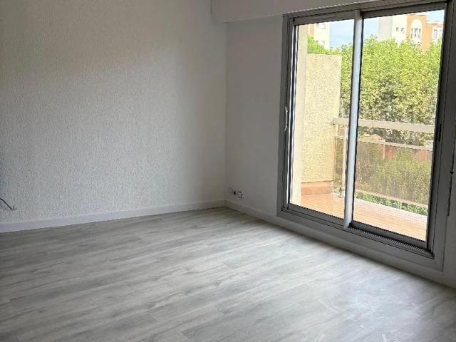 Location appartement, Aix en Provence 13100 Réf. 449L51110271A Mandat n°01115111