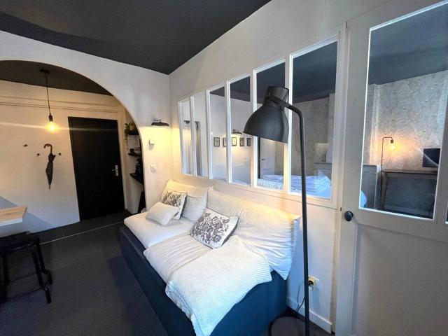 Location appartement Aix en Provence, 2 pièces, 1 chambre, 40.73 m², 1111 € / Mois Charges comprises