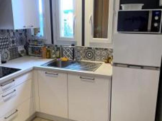 location appartement ales 1 pièce 22 m2 gard 30100 395 € / mois