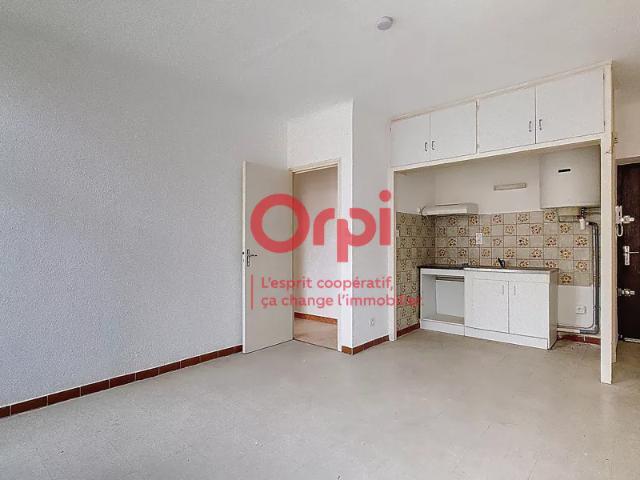Location Appartement Allée Arago, Prades
