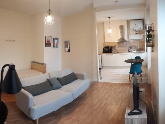 Location Appartement Allée Arthur Rimbaud, Saint Étienne