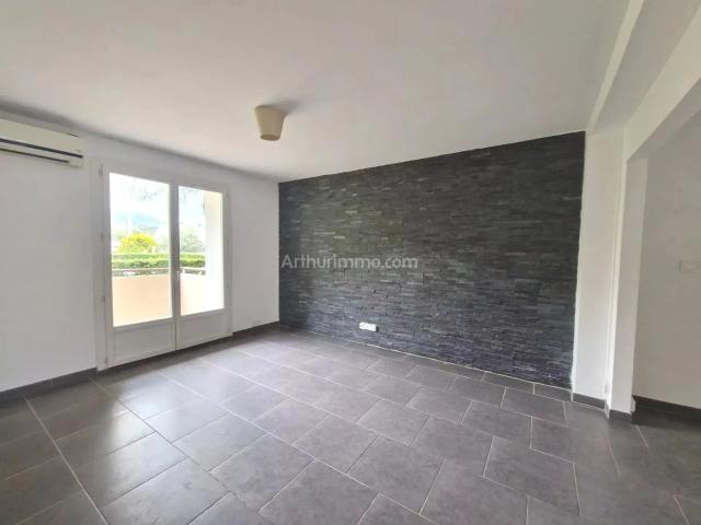 Location Appartement Allée de Vaugrenier, Le Muy