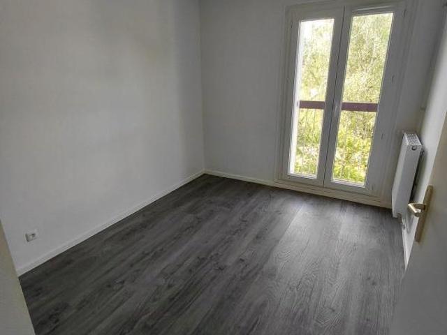 Location Appartement Allée de la Fraternité, Domène