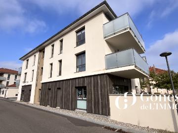 Location Appartement Allée de l'Hôtel de Ville, Francheville