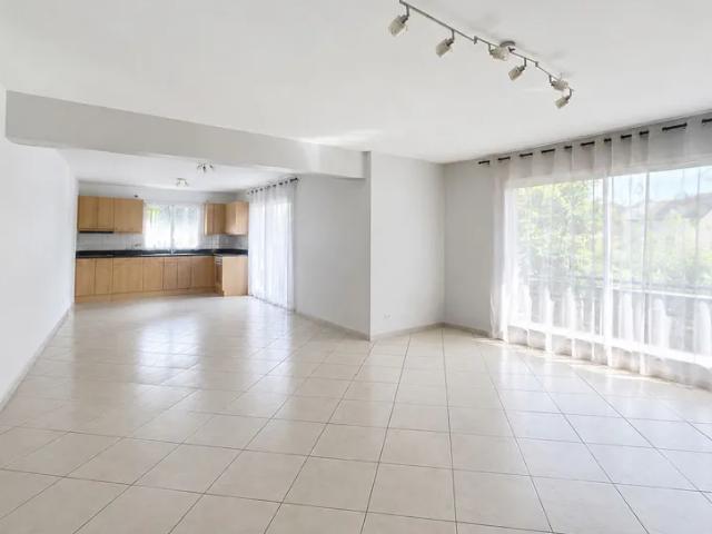 Location Appartement Allée des Champs Jacquis, Annemasse