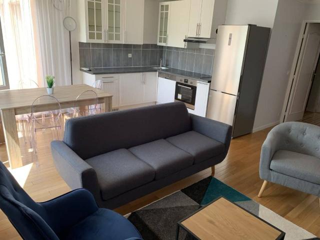 Location Appartement Allée des Charmilles, Champs sur Marne