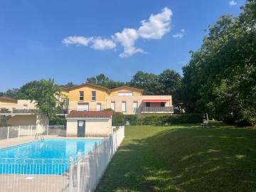Location Appartement Allée des Chênes, Sérézin du Rhône