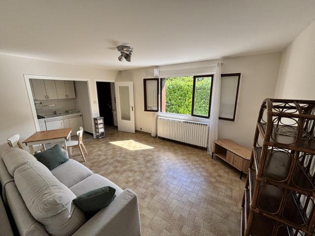 Location Appartement Allée des Iris, Gières