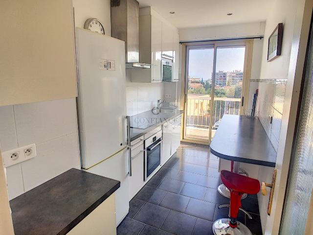 Location Appartement Allée des Mimosas, Nice