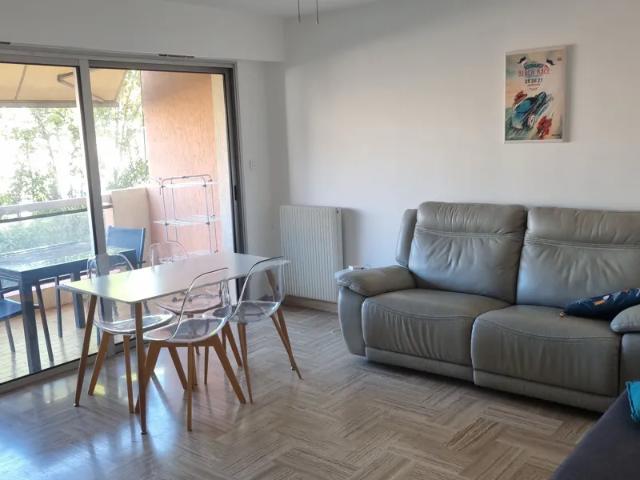 Location Appartement Allée des Pins, Cagnes sur Mer