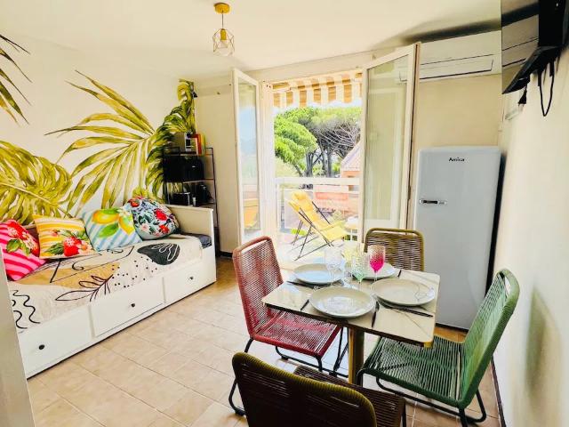 Location Appartement Allée des Pins, Saint Cyr sur Mer