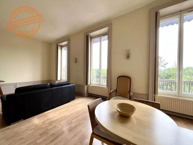 Location Appartement Allée du Lac, Lyon