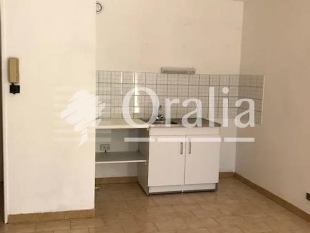 Location Appartement Allée du Mont Cassin, Montpellier