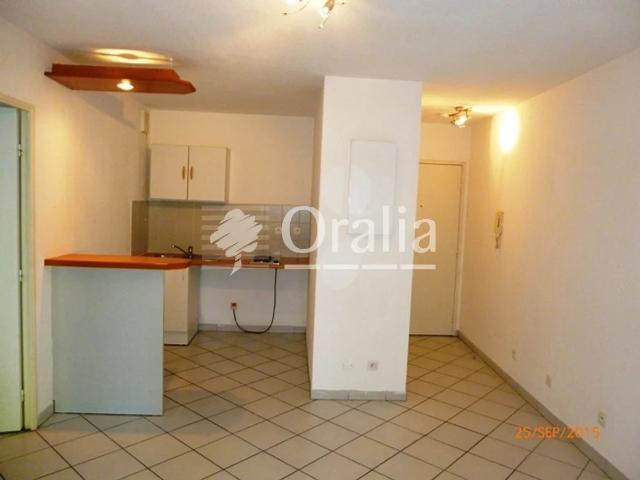 Location Appartement Allée Jean Eutique, Montpellier