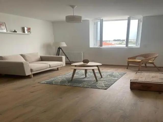 Location Appartement Allée Léonor Fini, Montpellier