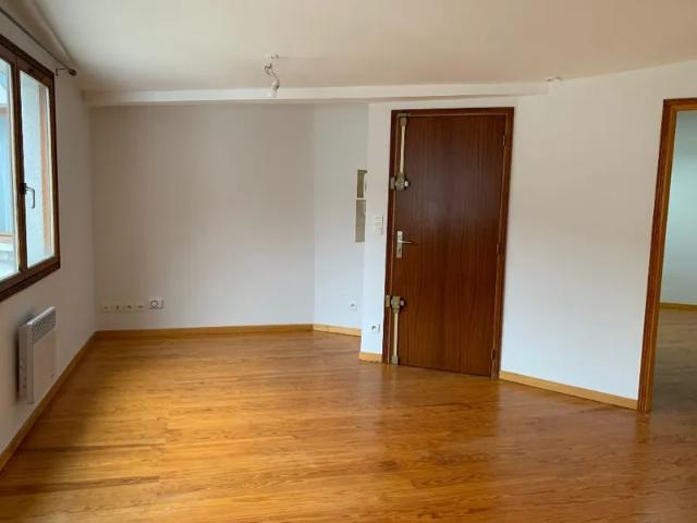 Location Appartement Allée Louis Clément Faller, Orsay