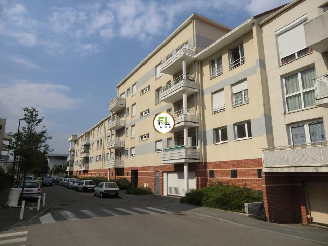 Location Appartement Allée Louis Noguères, Achères