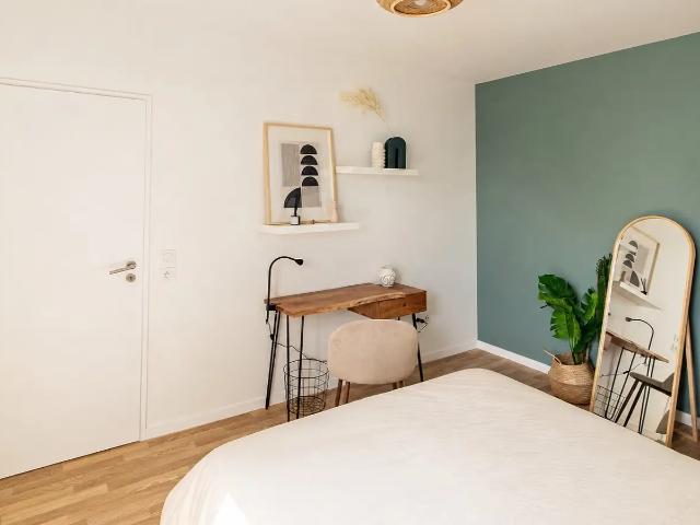 Location Appartement Allée Rose Dieng Kuntz, Paris