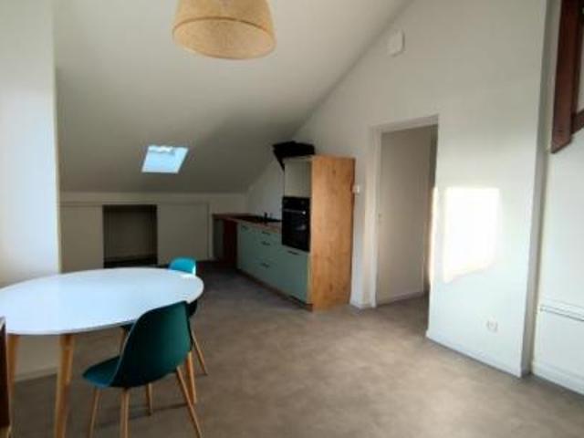 location appartement amberieu en bugey 2 pièces 40 m2 ain 01500 654 € / mois