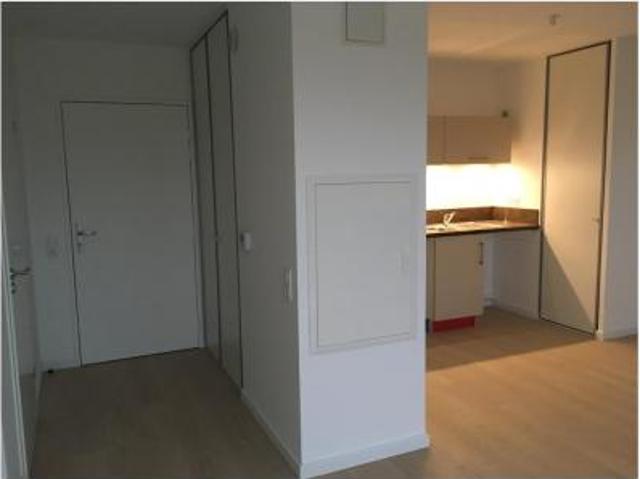 location appartement amiens 2 pièces 40 m2 somme 80000 605 € / mois