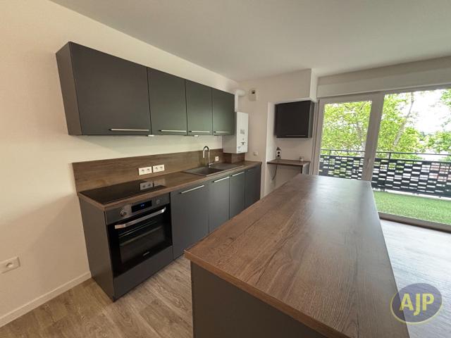Location appartement Angers: 1 050 € AJP Immobilier Angers