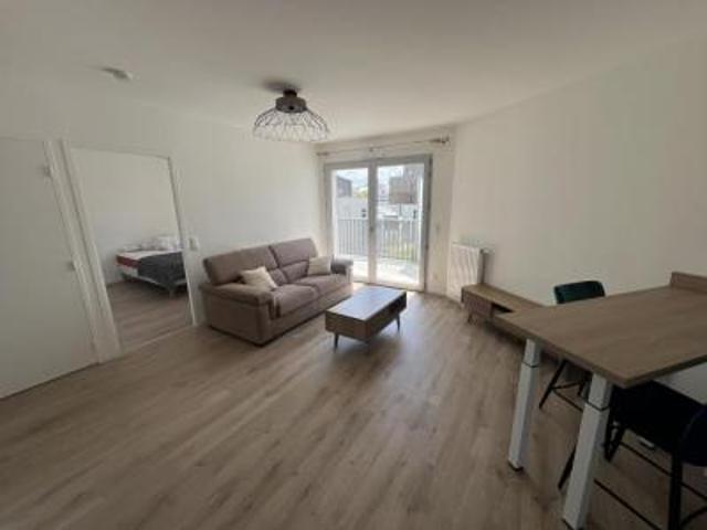 location appartement angers 2 pièces 45 m2 maine et loire 49100 790 € / mois