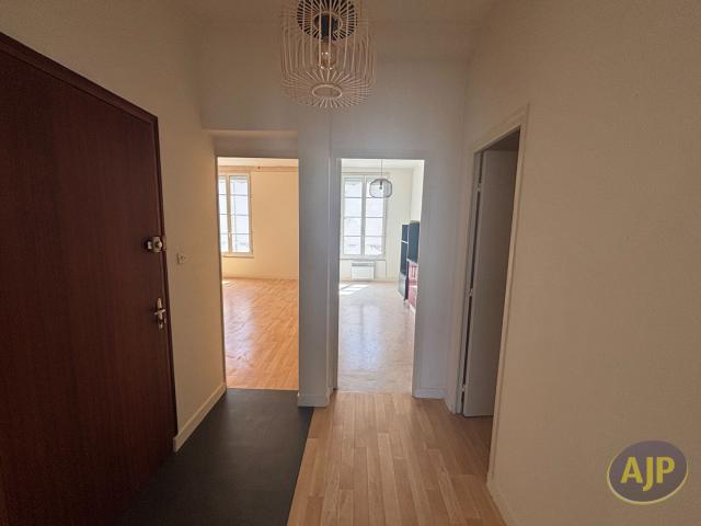 Location appartement Angers: 760 € AJP Immobilier Angers