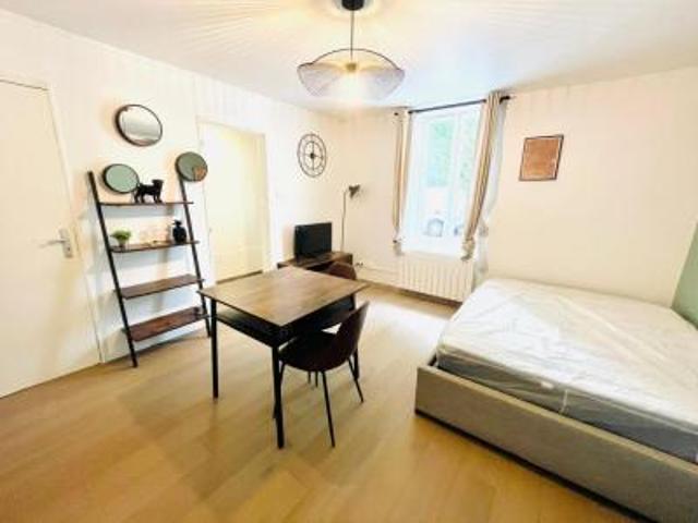 location appartement angouleme 1 pièce 20 m2 charente 16000 459 € / mois
