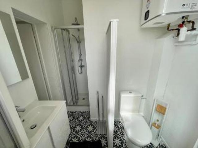 location appartement angouleme 2 pièces 28 m2 charente 16000 579 € / mois