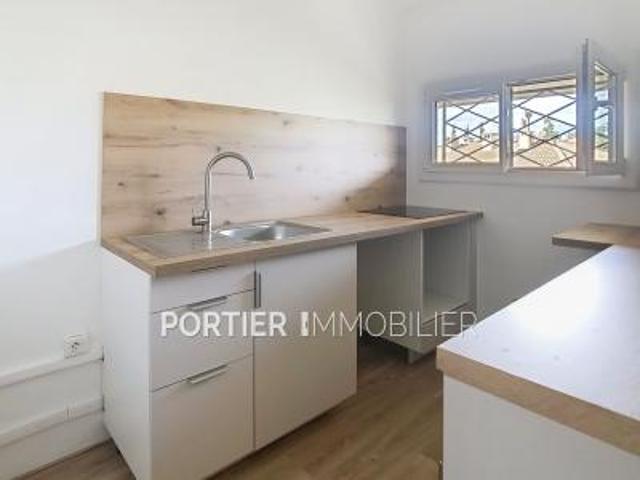 location appartement antibes 2 pièces 45 m2 alpes maritimes 06600 900 € / mois