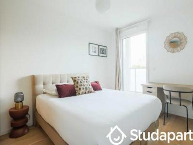 location appartement asnieres sur seine 2 pièces 62 m2 hauts de seine 92600 2400 € / mois