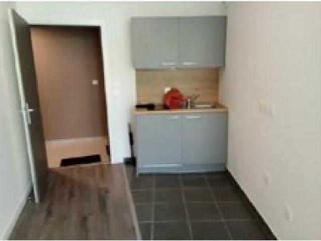 location appartement armentieres 1 pièce 28 m2 nord 59280 420 € / mois