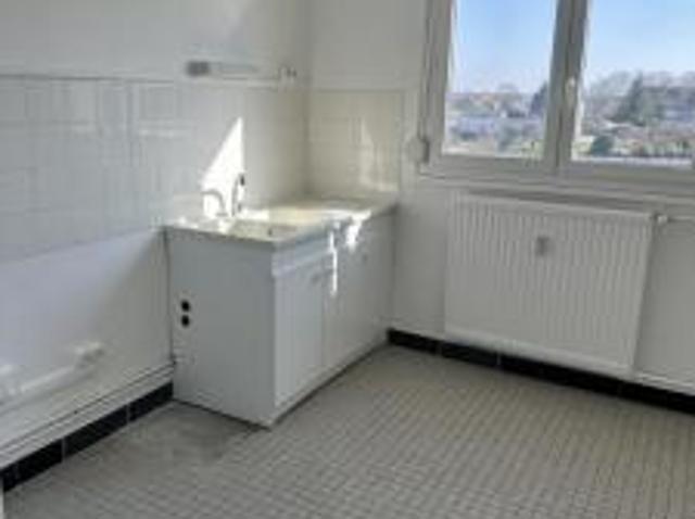 location appartement arcis sur aube 3 pièces 70 m2 aube 10700 569 € / mois