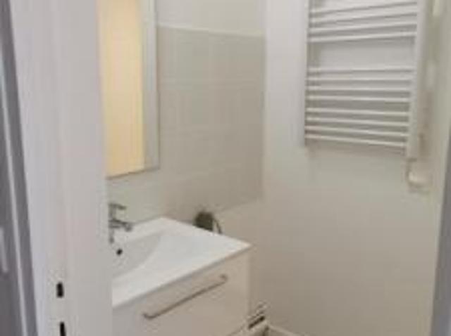 location appartement arpajon 1 pièce 21 m2 essonne 91290 620 € / mois