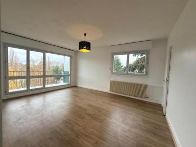 location appartement arpajon 3 pièces 74 m2 essonne 91290 1250 € / mois