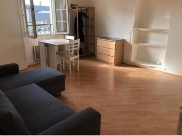 location appartement athis mons 1 pièce 31 m2 essonne 91200 800 € / mois