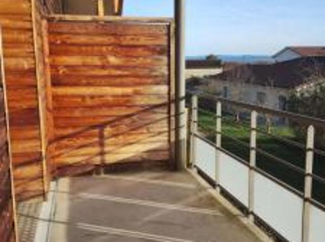 location appartement attignat 2 pièces 39 m2 ain 01340 469 € / mois