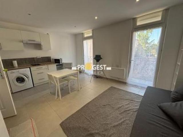 location appartement aubagne 1 pièce 22 m2 bouches du rhone 13400 607 € / mois