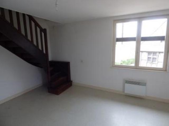 location appartement aubigny sur nere 3 pièces 68 m2 cher 18700 508 € / mois
