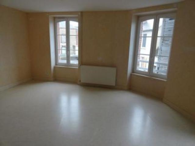 location appartement aubigny sur nere 4 pièces 79 m2 cher 18700 541 € / mois