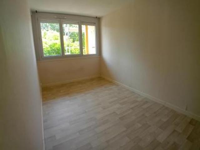 location appartement autun 3 pièces 55 m2 saone et loire 71400 487 € / mois