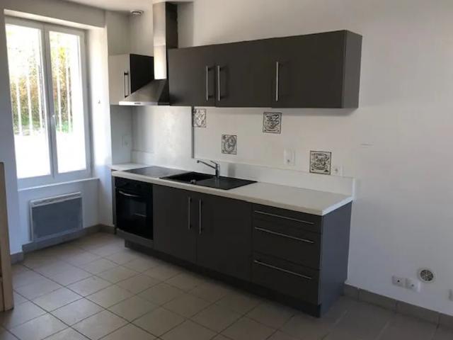 Location Appartement Autoroute de l’Est, Villemareuil