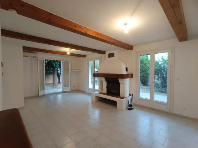 Location Appartement Autoroute du Val de Durance, Venelles